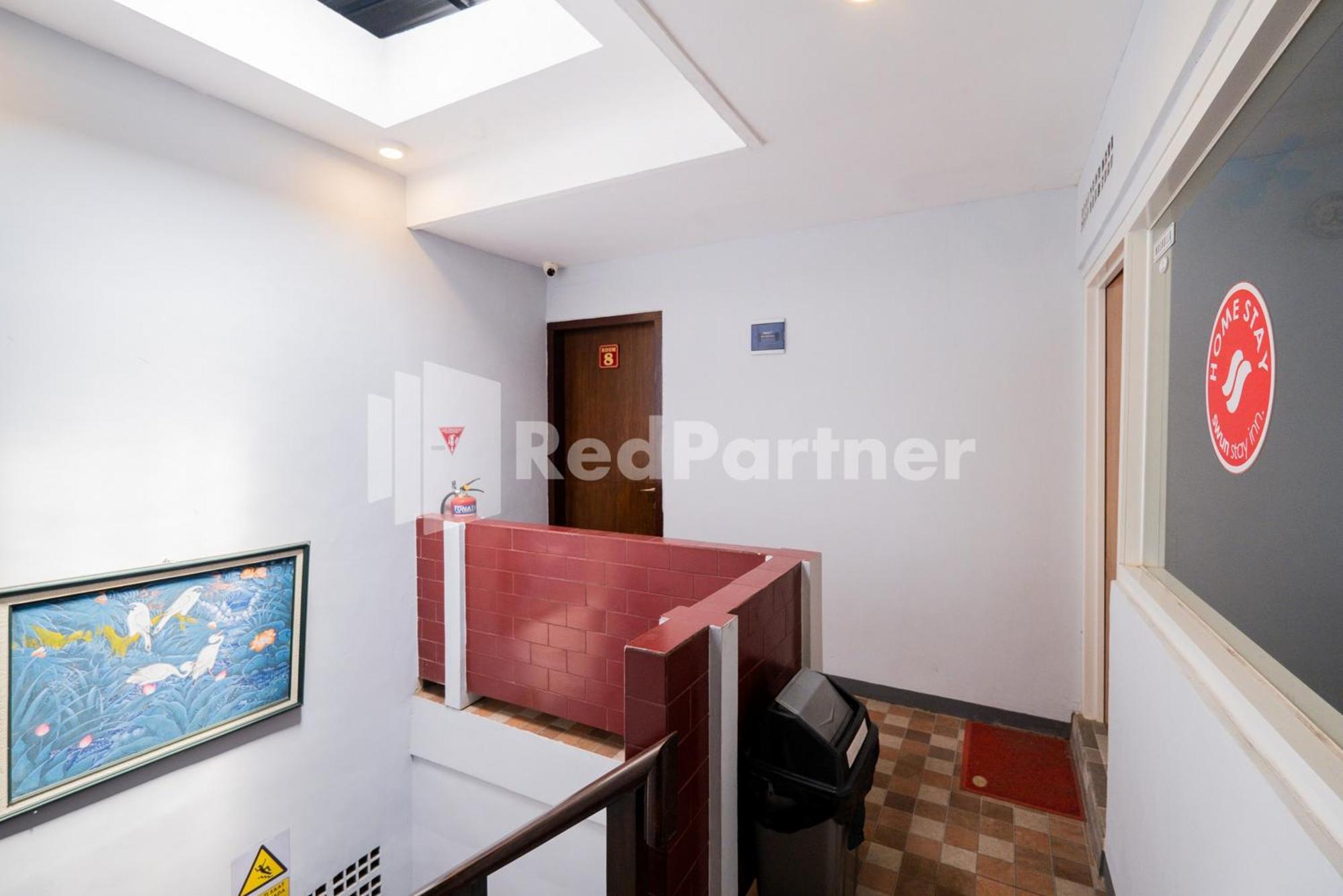 Swun Stay Inn At Sawahan Mitra Reddoorz Malang Dış mekan fotoğraf