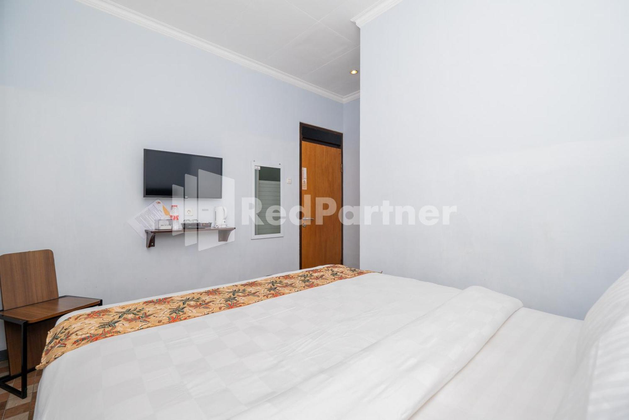 Swun Stay Inn At Sawahan Mitra Reddoorz Malang Dış mekan fotoğraf